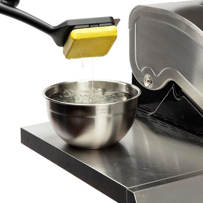 Cepillo De Vapor Para Limpieza De Parrilla Cuisinart Ccb-1000A_003