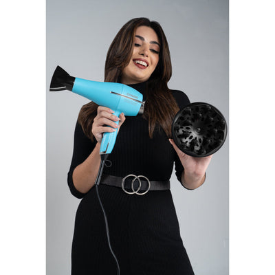 Secador Profesional Con Infusión Hialurónica 650Al By Conair®