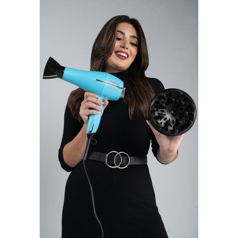 Secador Profesional Con Infusión Hialurónica 650Al By Conair®