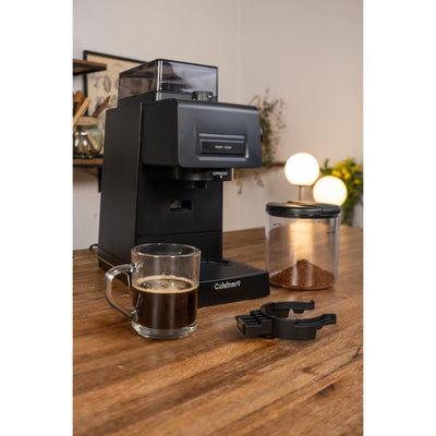 Molinillo de Café Espresso Bar™ CBM-22C de Cuisinart®